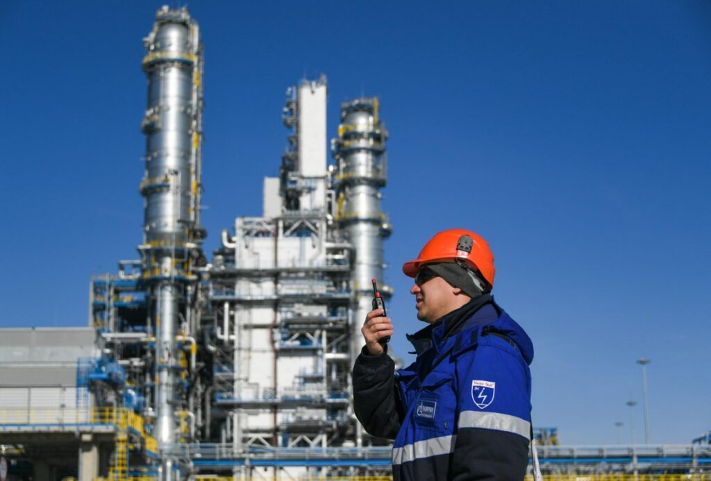EU imported €4.4 billion worth of Russian gas in first half of 2025