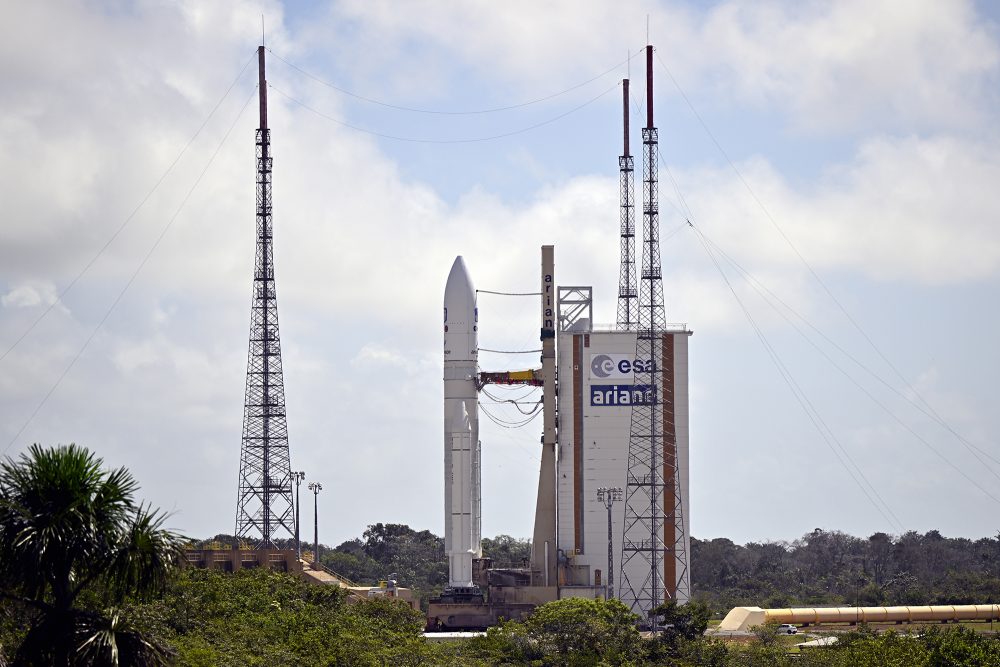 Jupiter icy moon satellite: Launch postponed by storm risk