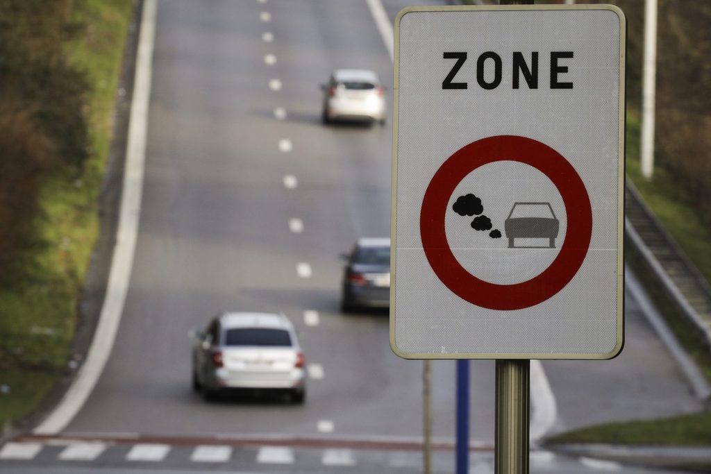 Air pollution: Are low emission zones working in Brussels?