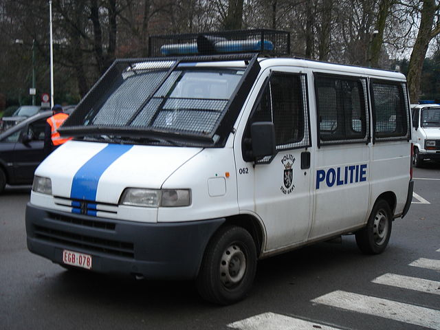 The Hague hands over suspected human trafficker to Belgium