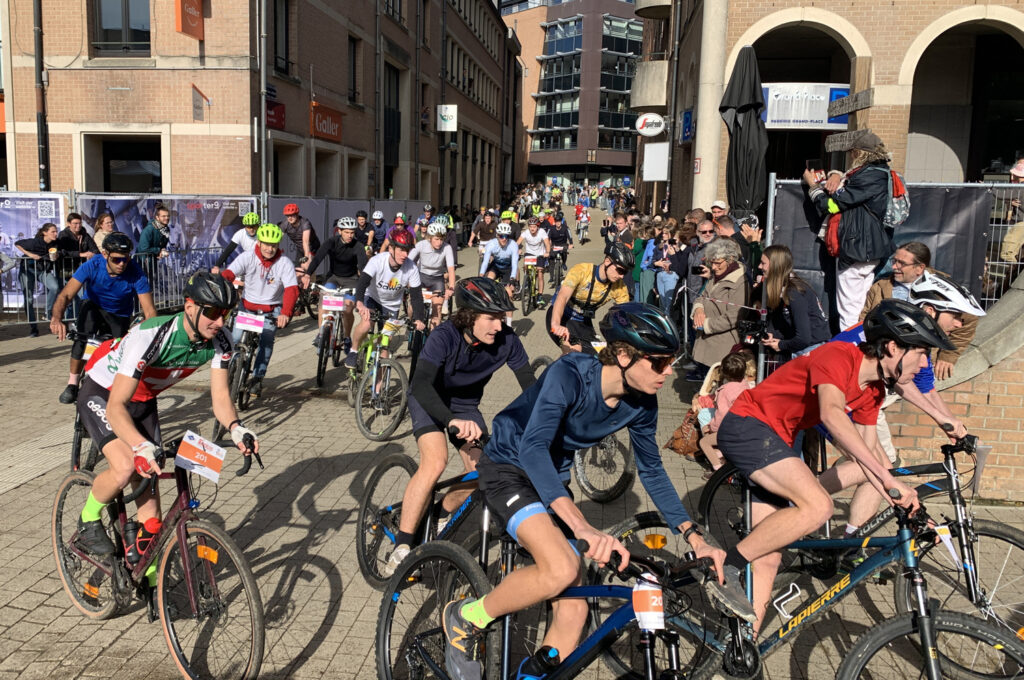 45th edition of Louvain-la-Neuve 24-hour bike race starts