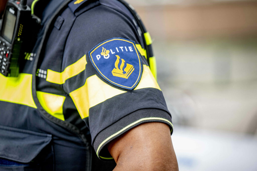 Netherlands: Several people injured after coach carrying students crashes on motorway