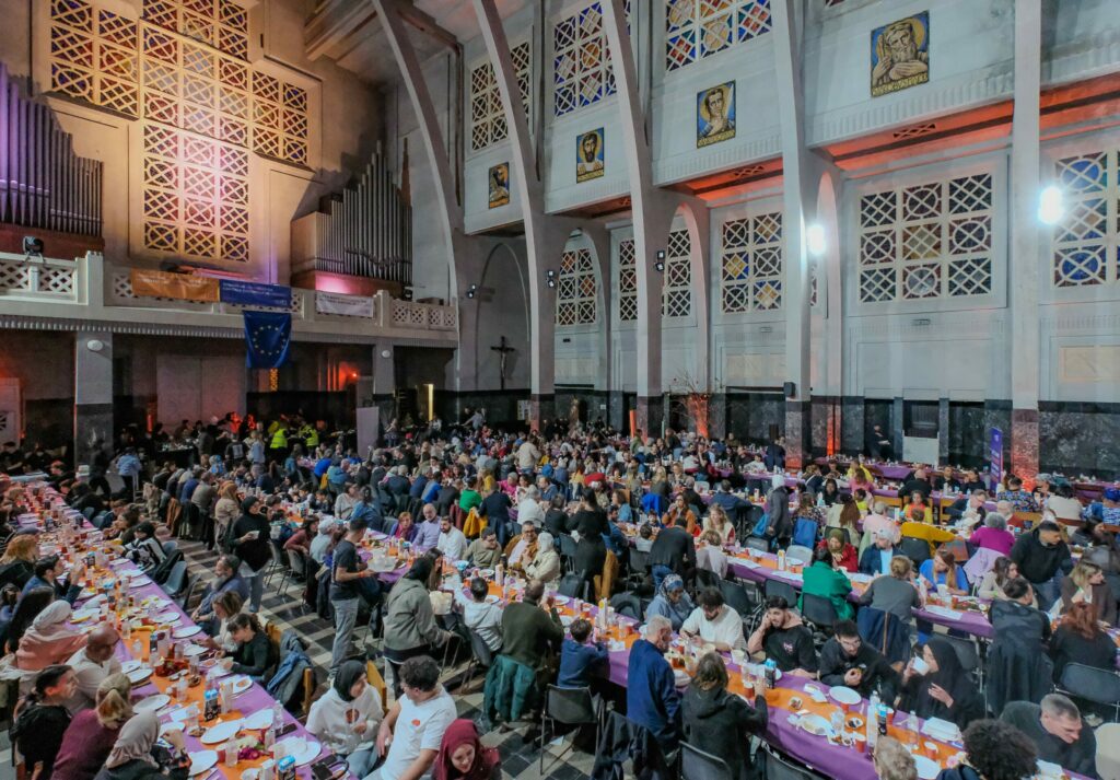 Over 500 people attended Iftar in Molenbeek church this weekend