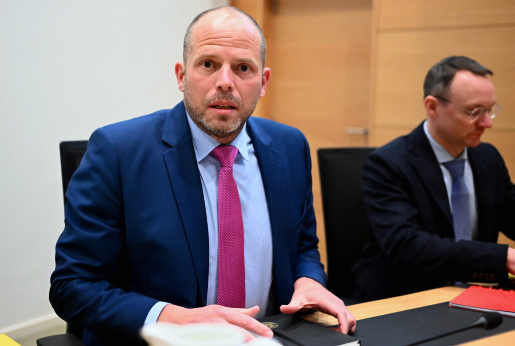 Cloud technology should replace classic army data centres - Belgian Defence Minister