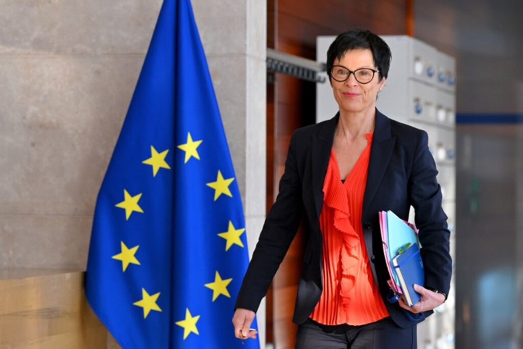 EU, Ukraine officially resume accession negotiations