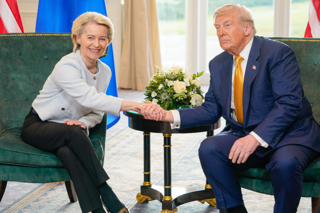 US tariffs push European stock markets into the red