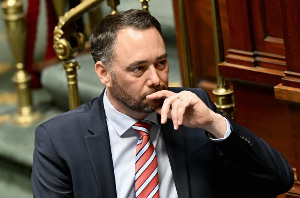 Belgium agrees to extend arms embargo on Israel
