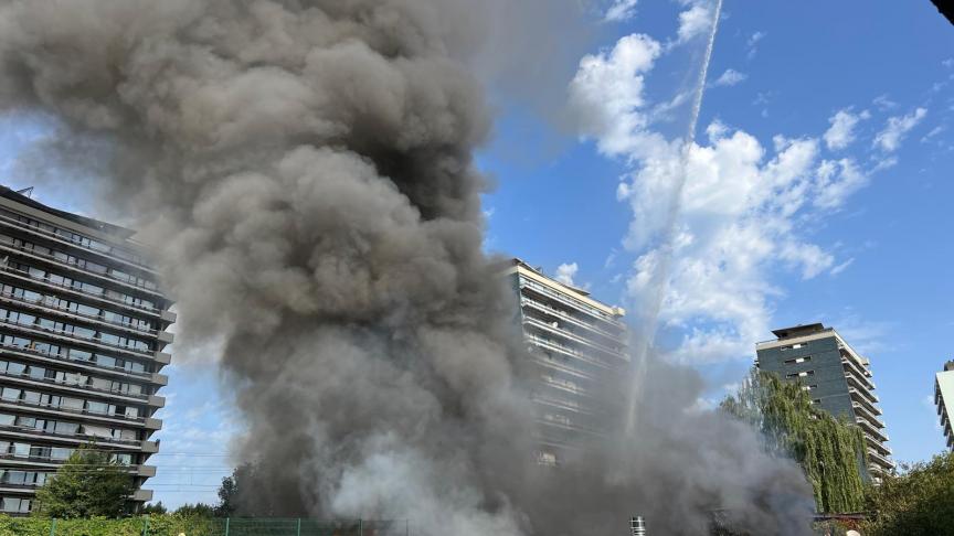 Metro services interrupted as huge fire breaks out