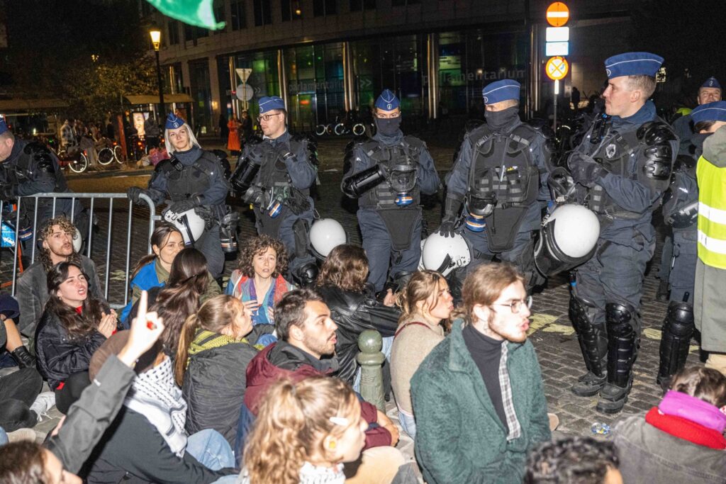Police deploy tear gas and water cannon as Gaza protest turns violent in Brussels