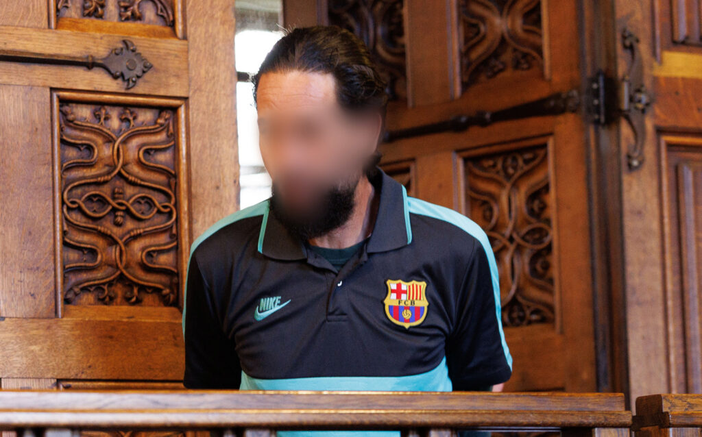Liège man nearly decapitated his wife when he killed her, court hears